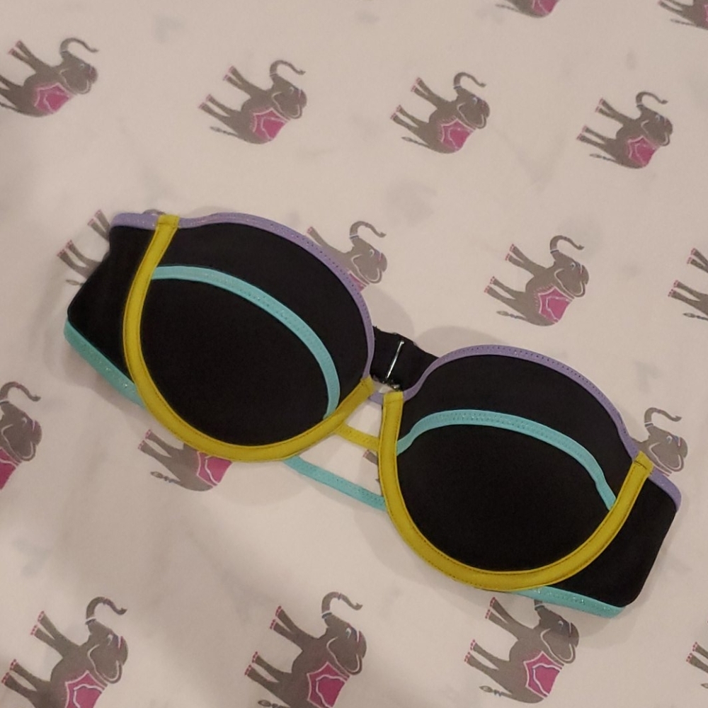 VS Swim top